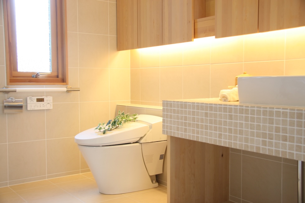 キッチン・洗面所・トイレなど水まわりの壁・床タイル施工